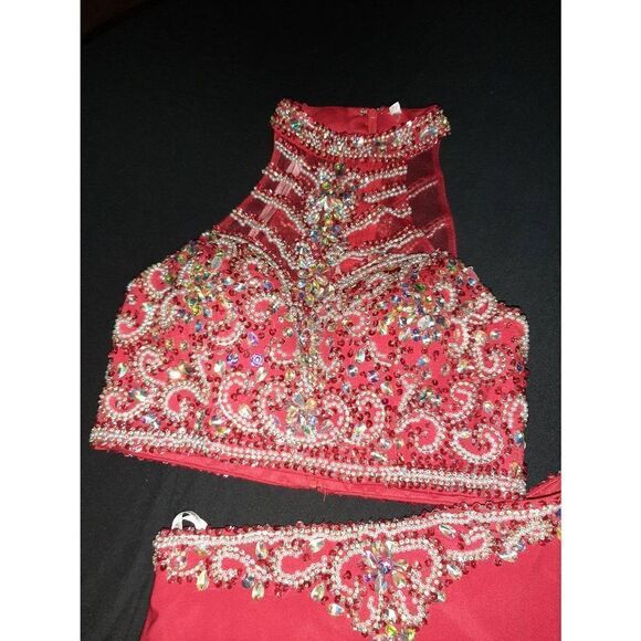 HOST PICK 🥳🥳0 Alyce Paris Red Beaded Sequin Pearl Embellished Formal Dress - Picture 2 of 7